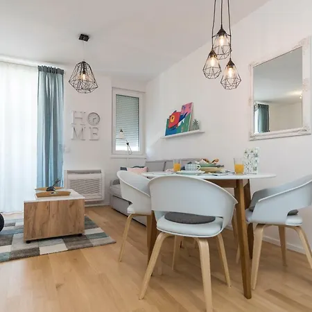 Patty Sweet Daire Zadar